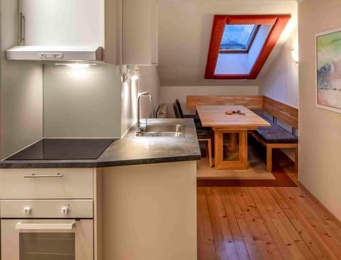 Holiday apartment W 12 /2 bedrooms/bathroom, W - holiday house Hotel Post Apartment in Carinthia, Austria