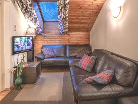 Holiday apartment W 12 /2 bedrooms/bathroom, W - holiday house Hotel Post Apartment in Carinthia, Austria