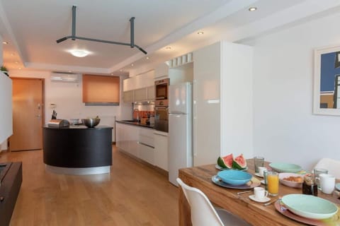 The kitchen with the fireplace 