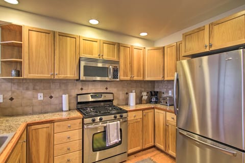 Kitchen | Main Level | Cooking Basics & Spices