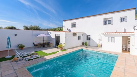 Casa Verde de Elena Benalauría by Ruralidays