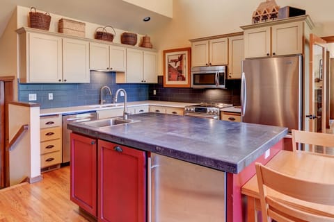 Kitchen (two dishwashers and additional beverage fridge visible)