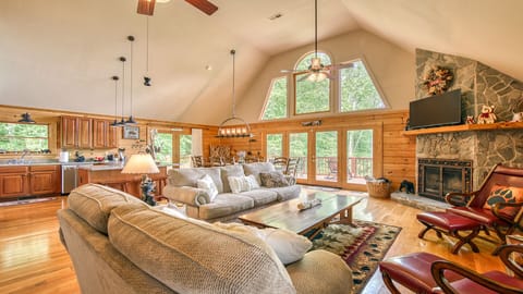 Family and Friends will enjoy creating forever memories!