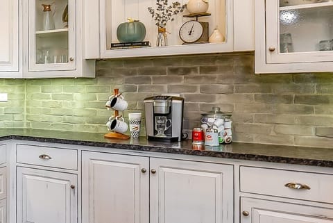 The Great Escape is beautifully decorated and stocked with amenities. From red wine, hot cocoa, and coffee -we've got you covered!