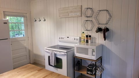 Kitchen & Entry Door