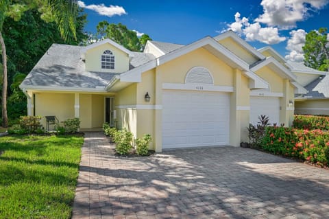 BRK4133 - Beautiful new remodeled and tasteful decorated 3 bedroom, 2 bathroom villa in Breckenridge