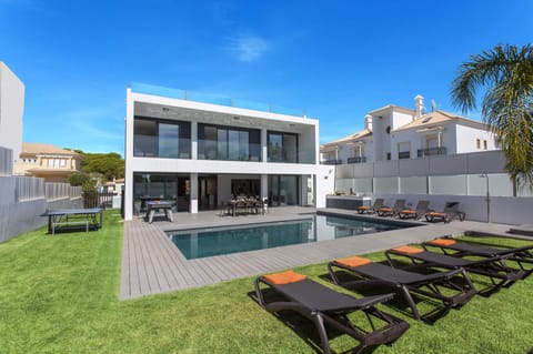 Villa Eve image
