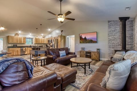 Sticks Creek's cozy living area