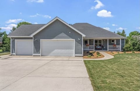 Welcome to Teal Door!