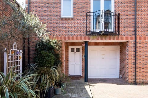 Welcome to Little London Mews, a 3 bedroom town house with garage for parking.