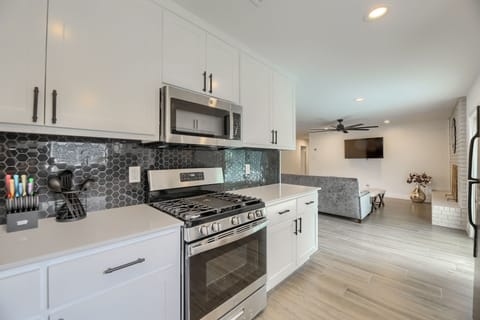 A variety of coffee is available to make in the Keurig machine.