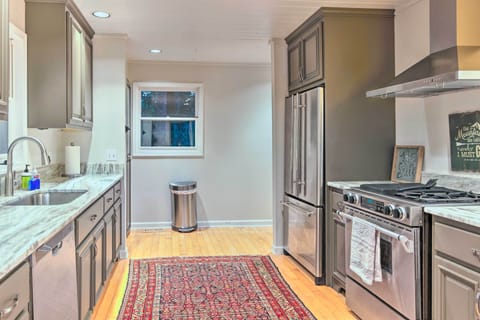 Kitchen | Garbage Disposal