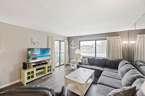 Welcome to Villa Jolie @ Edgewater Beach Resort. Sleeps 6.