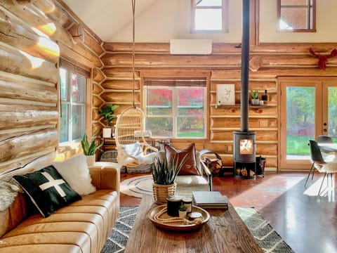 Cozy great room with Scandinavian wood-burning stove (seasonal October- May)