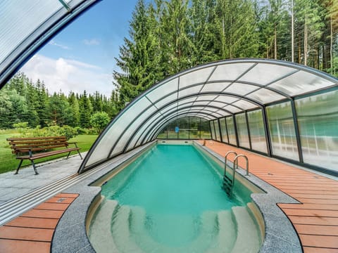 Holiday Home Swimming Pool