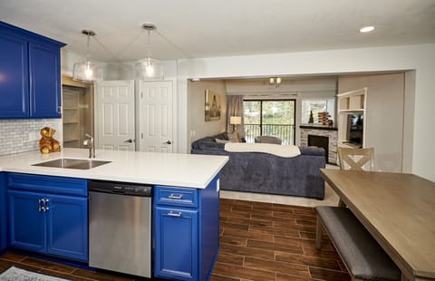 Room, Indoors, Kitchen Island, Kitchen, Hardwood