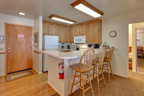 Chair, Furniture, Hardwood, Indoors, Room