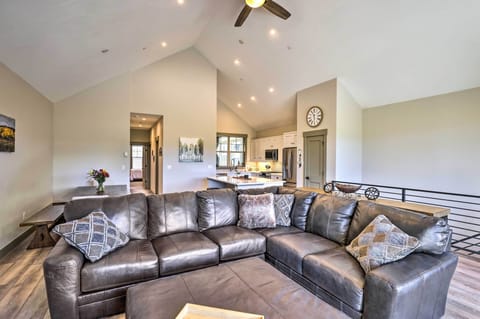 Living Room | Books & Board Games