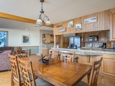 799 Peninsula Rd - Lopez Island Washington - 26