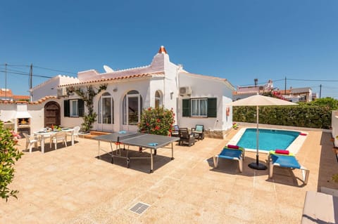 Villa Pearla image