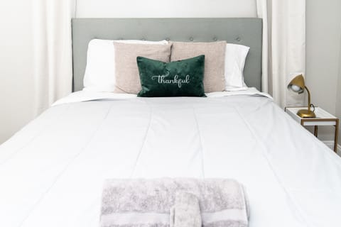 Cheerful 4 bedroom Home near Dwtn ATL House in College Park