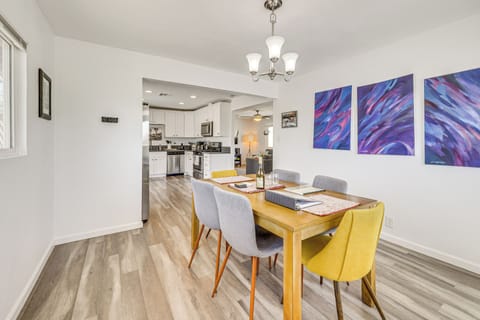 Dining Area | Dishware & Flatware Provided | 1,100 Sq Ft