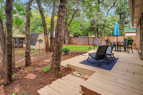 Yard, Outdoors, Nature, Flagstone, Patio