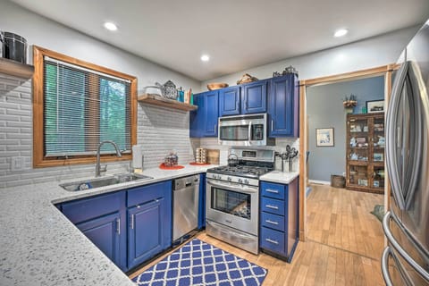 Kitchen | Fully Equipped | Cooking Basics