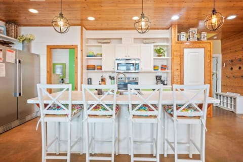 Cook, chat, and gather