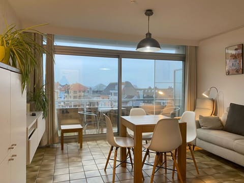 Table, Furniture, Property, Building, Chair, Window, Azure, Interior Design, Couch, Wood