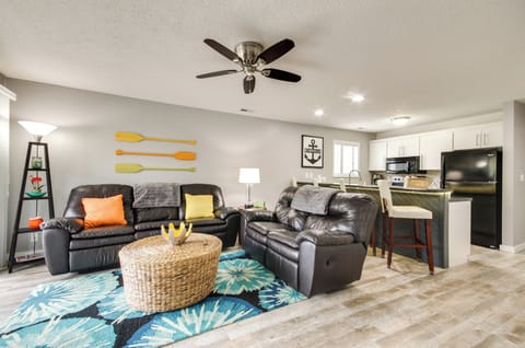 Living Room | Smart TV