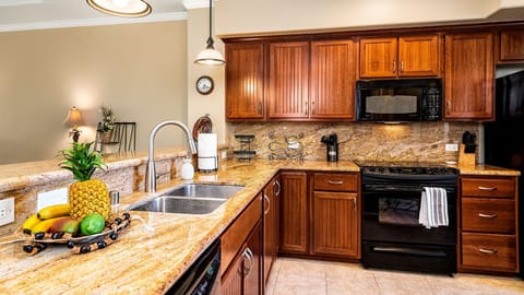 Fully equipped kitchen at Waikoloa Beach Villas N32