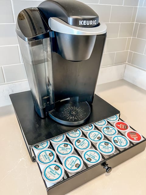 Kitchen Keurig, coffee included