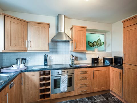 Kitchen | Brig-y-Don, Aberaeron