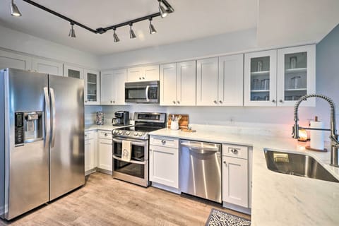 Kitchen | Fully Equipped | Cooking Basics