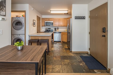 Convenient in-unit laundry | Main Level