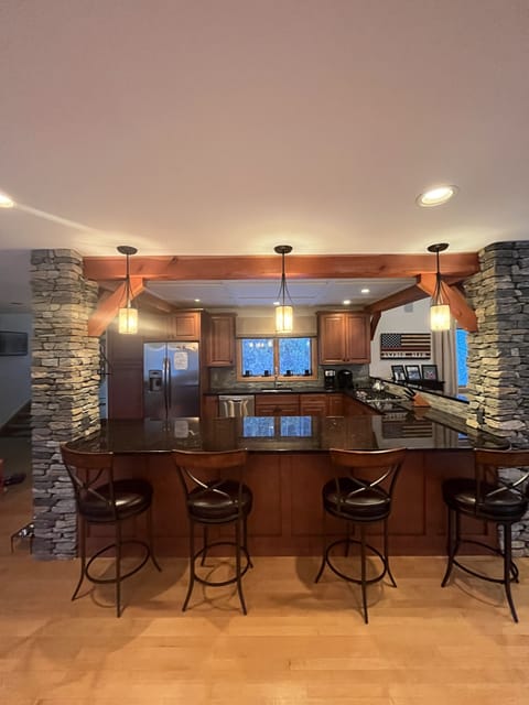 dining area looking into kitchen