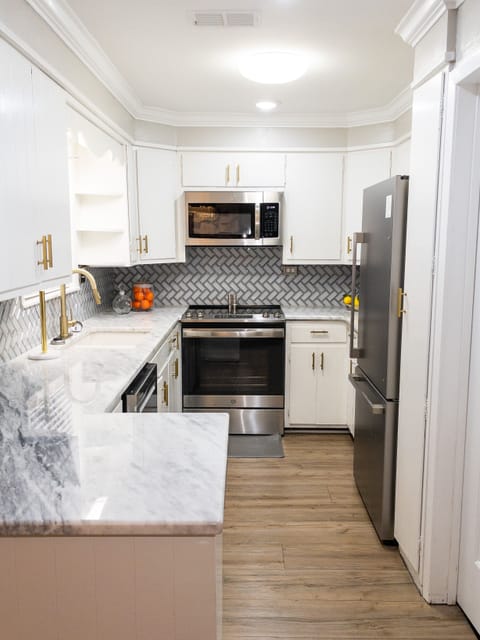 Kitchen All New Appliances 