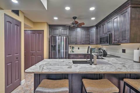 Kitchen | Dishware/Flatware