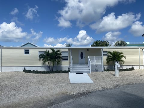 Home front with plenty of parking