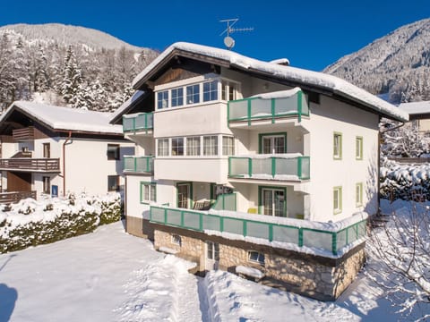 Holiday Home Exterior [winter]