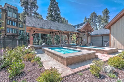 4 Community Hot Tubs & a Heated Pool