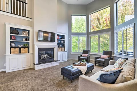 Cottonwood Heights Vacation Rental | 4BR | 3.5BA | Staircase to Access