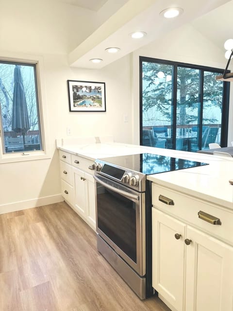 362871ea-de46-439c-af45-6ae1e1d8d7b4