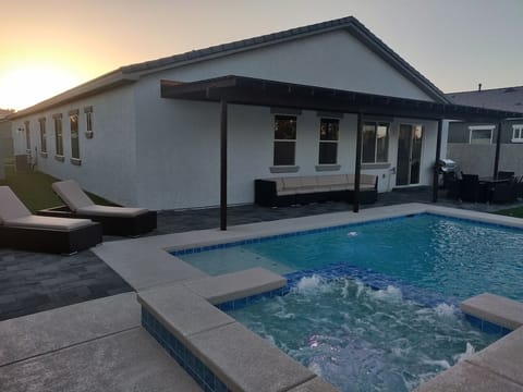 Backyard pool and spa