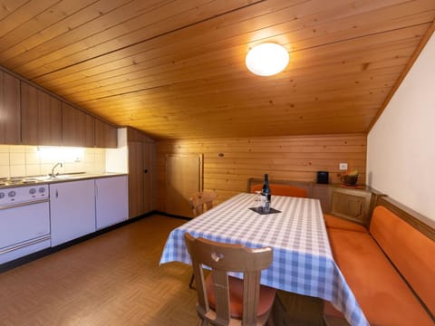 Property, Cabinetry, Furniture, Table, Sink, Countertop, Wood, Building, Lighting, Interior Design