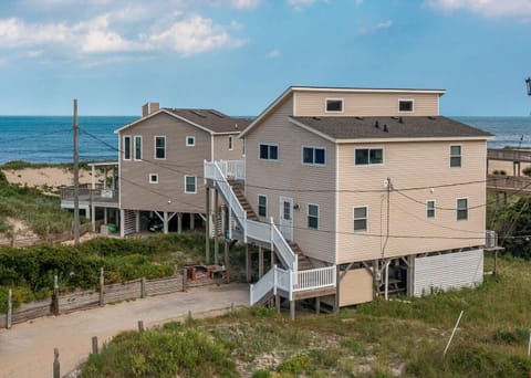 Just Beachy is just a few steps to the beach!