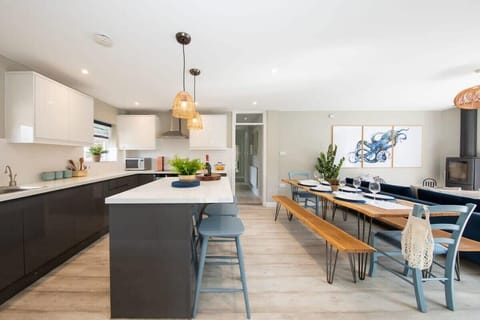 Welcome to our wonderful Bosham hideaway