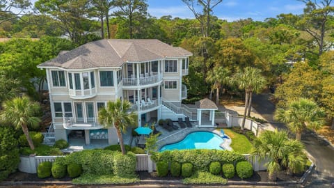 Welcome to 22 Dove - 2nd Row Oceanview Home