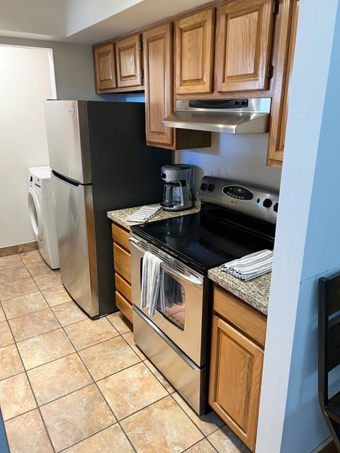 Galley Kitchen w/Laundry
